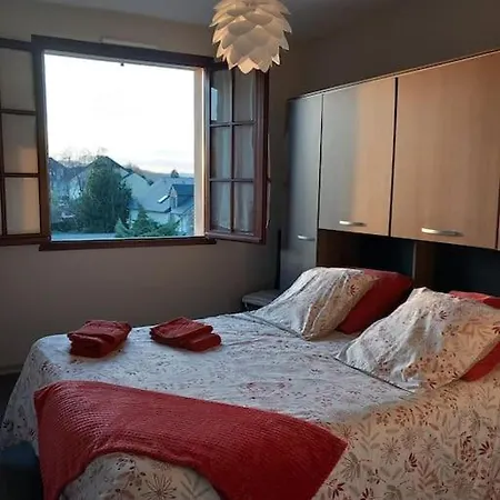 Apartamento T2 Centre Historique D'oloron Sainte Marie Oloron-Sainte-Marie