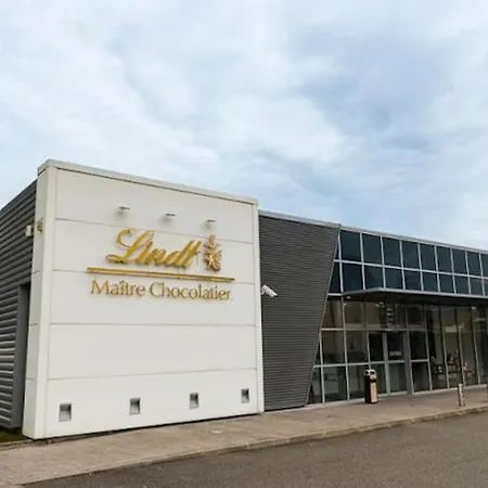 T2 Centre Historique D'oloron Sainte Marie Apartamento *