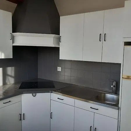 T2 Centre Historique D'oloron Sainte Marie Apartamento