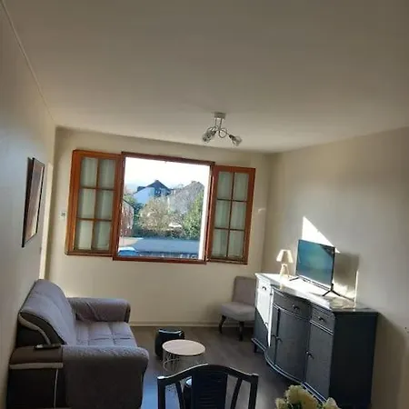 Apartamento T2 Centre Historique D'oloron Sainte Marie Oloron-Sainte-Marie